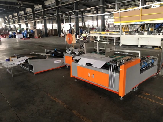 Ζαρωμένη ταχύτητα 18KW μηχανών 100m/Min Gluer φακέλλων κιβωτίων αυτόματη